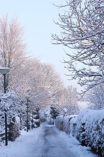 AJ01.JPG - Leuk winters straatbeeld. Goed belicht (auto bracketing is dan echt een handig hulpmiddel)