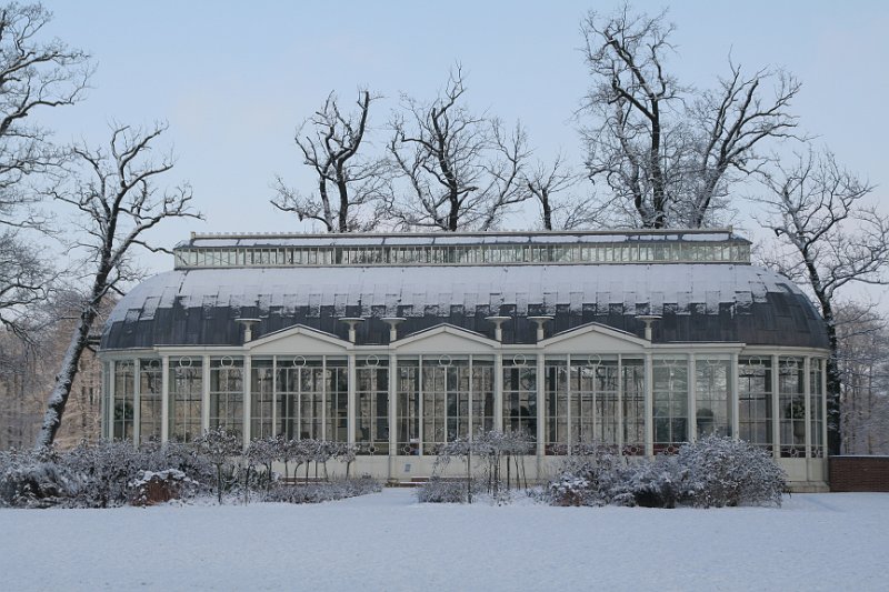 AR01.JPG - Ik heb het al een flink aantal malen gezegd, maar ook hier had met een witbalans instelling bewolkt er geen blauwe sneeuw zou zijn geweest.