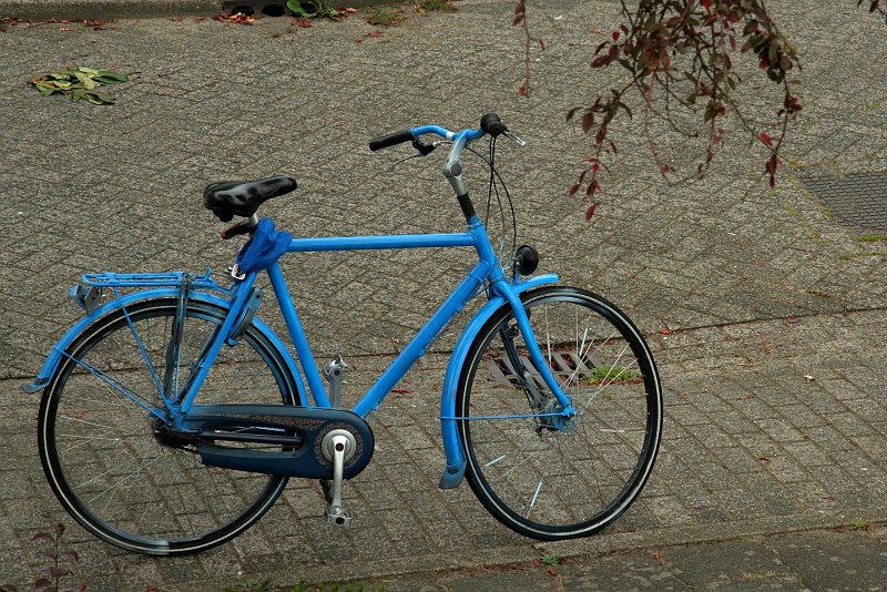 AA01.jpg - Mooi in beeld gezet. Er is nog ruimte in de richting waarop de fiets kan gaan bewegen.