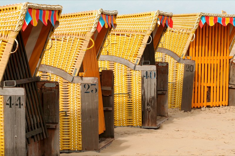 AY02.jpg - Zelfde strandstoelen maar toch een heel andere foto.